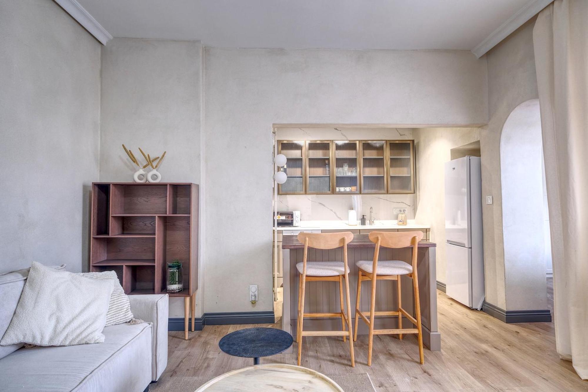 Apartment Gris