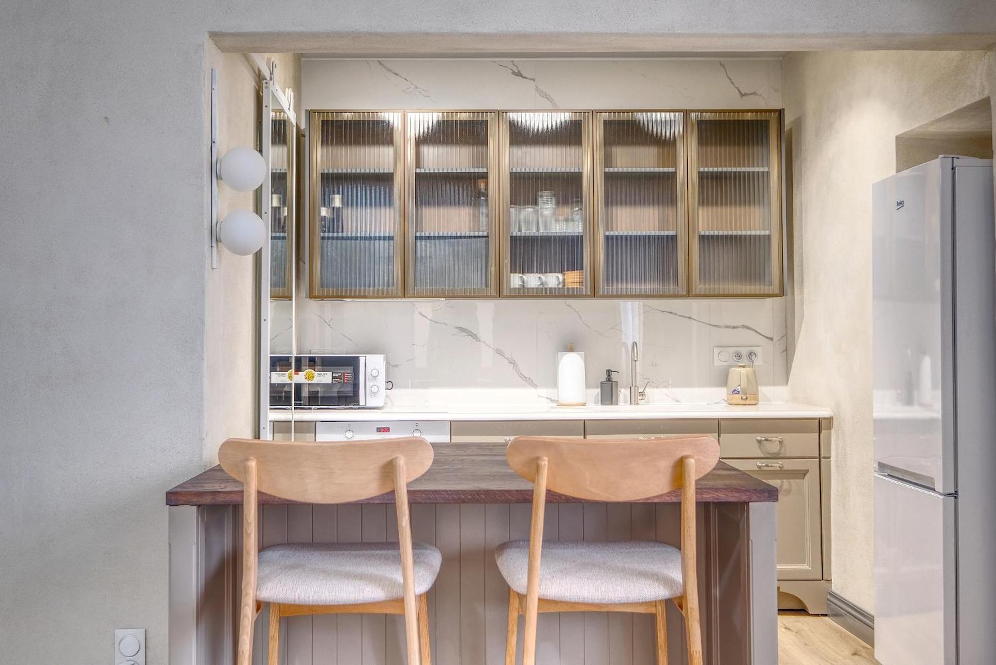 Gris Apartment *
